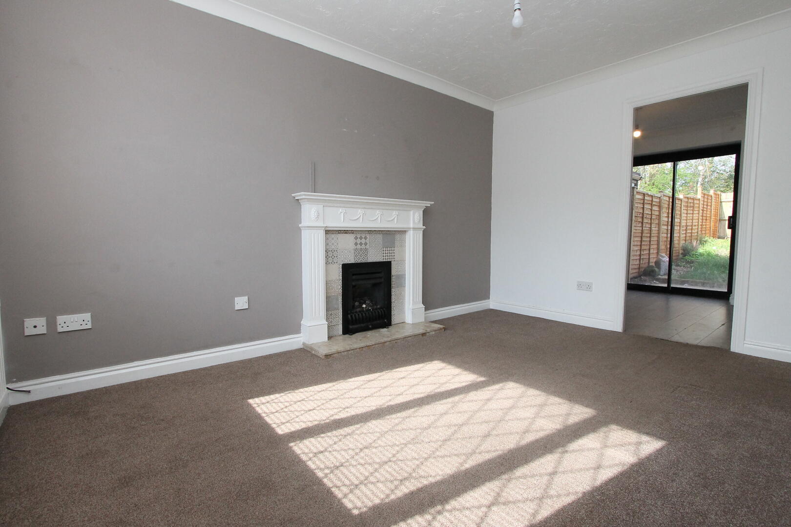 2 bed property in The Sycamores, Hagley
